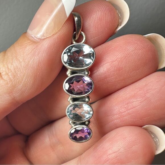 Stunning faceted, graduated oval cut Aquamarine and Amethyst, 925 pendant! - Picture 10 of 11